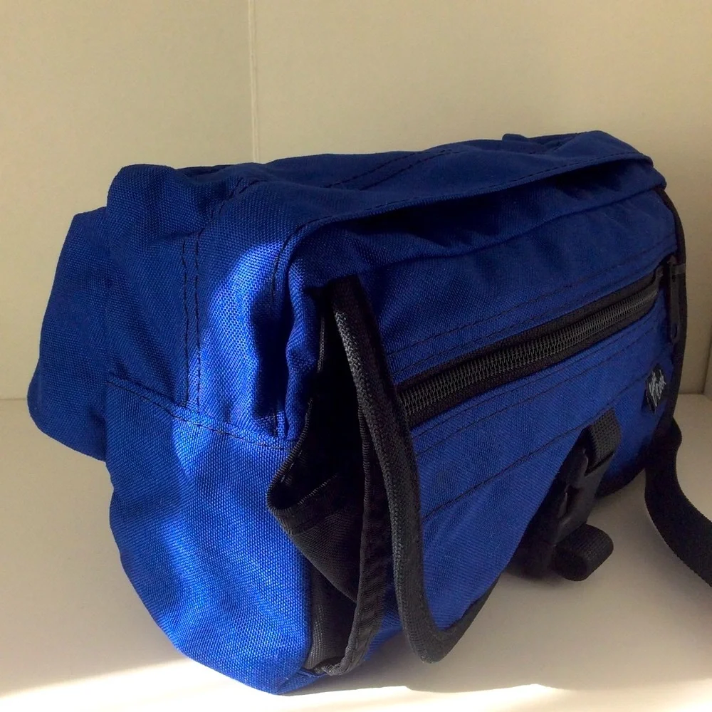 Eagle Creek Unisex Waist Pack 9”x6”x4” Outdoor Hike Trail Travel Activewear